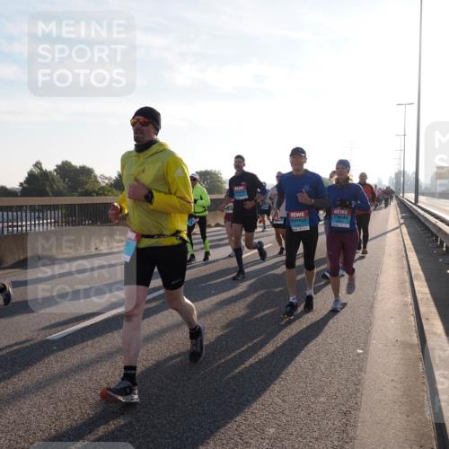 03.10.2025 - Köhlbrandbrückenlauf Fabian Wolf http://msf.ph/oto/9002247 03.10.2025 09:17:54 Position 3  meine-sportfotos.de