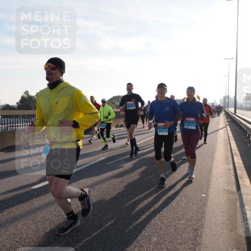 03.10.2025 - Köhlbrandbrückenlauf Fabian Wolf http://msf.ph/oto/9002259 03.10.2025 09:17:54 Position 3 1343 meine-sportfotos.de