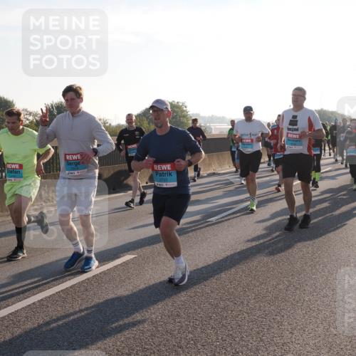 03.10.2025 - Köhlbrandbrückenlauf Fabian Wolf http://msf.ph/oto/9002673 03.10.2025 09:18:03 Position 3 1259, 2858, 2733 meine-sportfotos.de