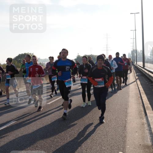 03.10.2025 - Köhlbrandbrückenlauf Fabian Wolf http://msf.ph/oto/9002773 03.10.2025 09:18:06 Position 3 01, 805 meine-sportfotos.de