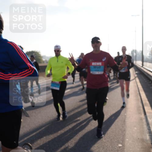 03.10.2025 - Köhlbrandbrückenlauf Fabian Wolf http://msf.ph/oto/9002973 03.10.2025 09:18:10 Position 3  meine-sportfotos.de