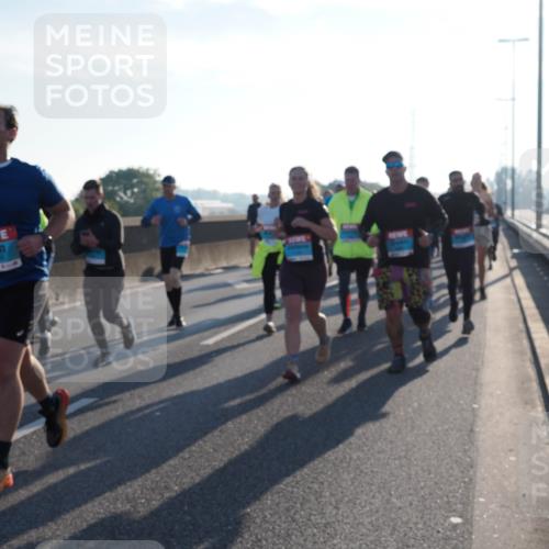 03.10.2025 - Köhlbrandbrückenlauf Fabian Wolf http://msf.ph/oto/9003086 03.10.2025 09:18:12 Position 3 1399 meine-sportfotos.de