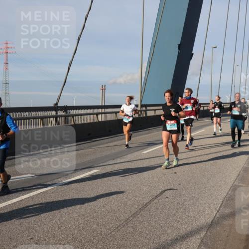 03.10.2025 - Köhlbrandbrückenlauf Julia Fischer http://msf.ph/oto/9003105 03.10.2025 09:44:31 Position 2 1340, 12 meine-sportfotos.de