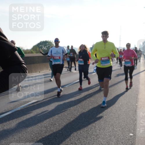 03.10.2025 - Köhlbrandbrückenlauf Fabian Wolf http://msf.ph/oto/9003408 03.10.2025 09:18:19 Position 3  meine-sportfotos.de