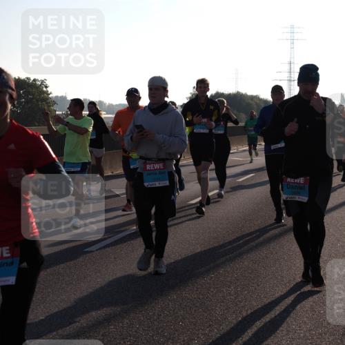 03.10.2025 - Köhlbrandbrückenlauf Fabian Wolf http://msf.ph/oto/9003762 03.10.2025 09:18:27 Position 3 1461, 1544, 1876 meine-sportfotos.de