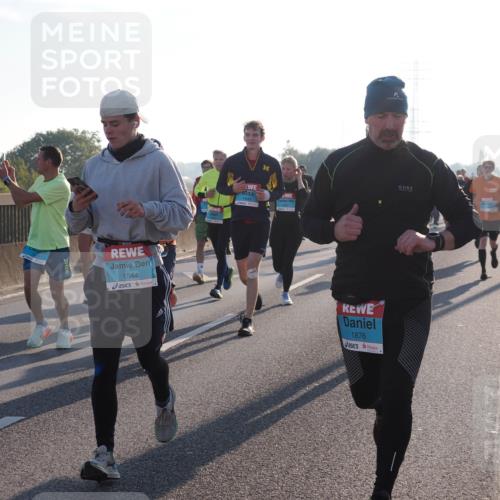 03.10.2025 - Köhlbrandbrückenlauf Fabian Wolf http://msf.ph/oto/9003789 03.10.2025 09:18:28 Position 3 1544, 1849, 1876 meine-sportfotos.de