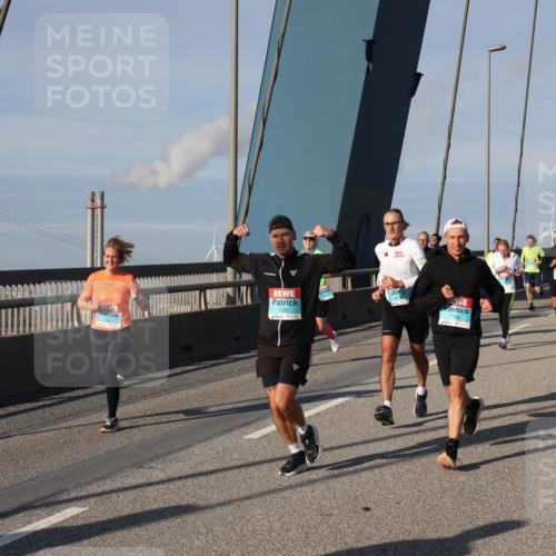 03.10.2025 - Köhlbrandbrückenlauf Julia Fischer http://msf.ph/oto/9003851 03.10.2025 09:46:56 Position 2 1886, 1764 meine-sportfotos.de
