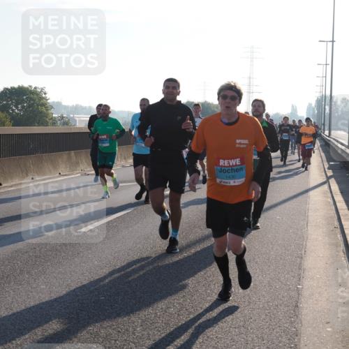 03.10.2025 - Köhlbrandbrückenlauf Fabian Wolf http://msf.ph/oto/9003935 03.10.2025 09:18:32 Position 3 1430 meine-sportfotos.de