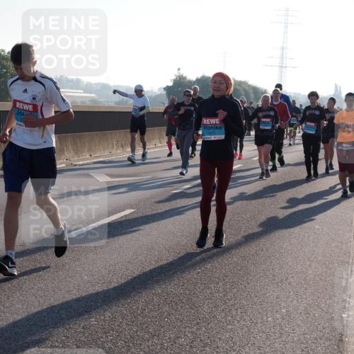 03.10.2025 - Köhlbrandbrückenlauf Fabian Wolf http://msf.ph/oto/9004042 03.10.2025 09:18:35 Position 3 1670 meine-sportfotos.de