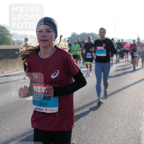 03.10.2025 - Köhlbrandbrückenlauf Fabian Wolf http://msf.ph/oto/9004387 03.10.2025 09:18:42 Position 3 2084 meine-sportfotos.de