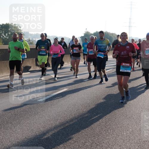 03.10.2025 - Köhlbrandbrückenlauf Fabian Wolf http://msf.ph/oto/9004457 03.10.2025 09:18:46 Position 3 1363, 212 meine-sportfotos.de