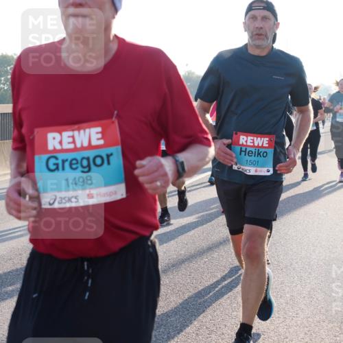 03.10.2025 - Köhlbrandbrückenlauf Fabian Wolf http://msf.ph/oto/9004663 03.10.2025 09:18:50 Position 3 1498, 1501 meine-sportfotos.de