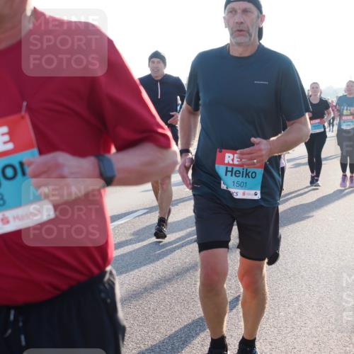 03.10.2025 - Köhlbrandbrückenlauf Fabian Wolf http://msf.ph/oto/9004675 03.10.2025 09:18:50 Position 3 1498, 1501 meine-sportfotos.de