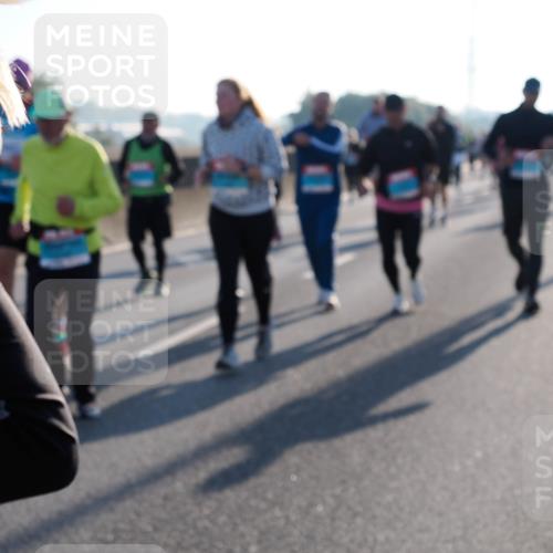 03.10.2025 - Köhlbrandbrückenlauf Fabian Wolf http://msf.ph/oto/9004845 03.10.2025 09:18:56 Position 3  meine-sportfotos.de