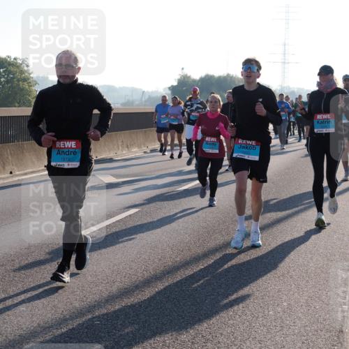 03.10.2025 - Köhlbrandbrückenlauf Fabian Wolf http://msf.ph/oto/9005117 03.10.2025 09:19:03 Position 3 1873, 1515, 1933 meine-sportfotos.de