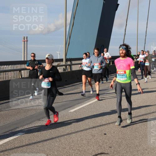 03.10.2025 - Köhlbrandbrückenlauf Julia Fischer http://msf.ph/oto/9005225 03.10.2025 09:51:33 Position 2 1179, 2209 meine-sportfotos.de