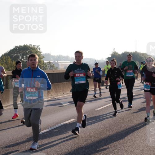 03.10.2025 - Köhlbrandbrückenlauf Fabian Wolf http://msf.ph/oto/9005277 03.10.2025 09:19:10 Position 3 2117, 1699 meine-sportfotos.de