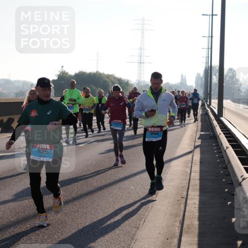03.10.2025 - Köhlbrandbrückenlauf Fabian Wolf http://msf.ph/oto/9005594 03.10.2025 09:19:19 Position 3 38768, 3238, 1367 meine-sportfotos.de