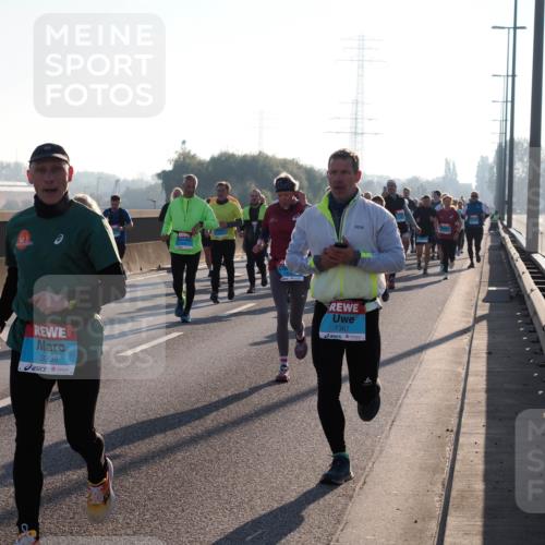 03.10.2025 - Köhlbrandbrückenlauf Fabian Wolf http://msf.ph/oto/9005621 03.10.2025 09:19:20 Position 3 3748, 3238, 1367 meine-sportfotos.de