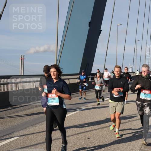 03.10.2025 - Köhlbrandbrückenlauf Julia Fischer http://msf.ph/oto/9005639 03.10.2025 09:52:53 Position 2 2064, 1551 meine-sportfotos.de
