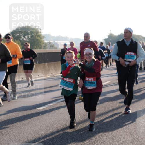 03.10.2025 - Köhlbrandbrückenlauf Fabian Wolf http://msf.ph/oto/9005899 03.10.2025 09:19:27 Position 3 3499, 3500, 3435 meine-sportfotos.de