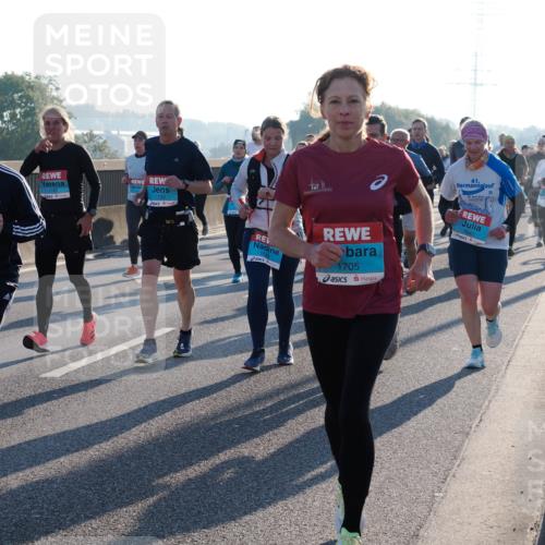 03.10.2025 - Köhlbrandbrückenlauf Fabian Wolf http://msf.ph/oto/9005988 03.10.2025 09:19:29 Position 3 1049, 1739, 1565, 1705, 41, 1640 meine-sportfotos.de