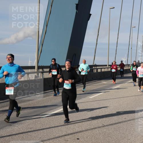 03.10.2025 - Köhlbrandbrückenlauf Julia Fischer http://msf.ph/oto/9006213 03.10.2025 09:55:07 Position 2 3114, 1051 meine-sportfotos.de