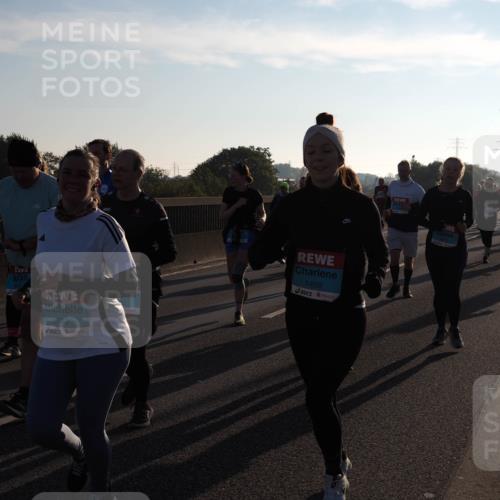 03.10.2025 - Köhlbrandbrückenlauf Fabian Wolf http://msf.ph/oto/9006279 03.10.2025 09:19:37 Position 3 2749, 1469 meine-sportfotos.de