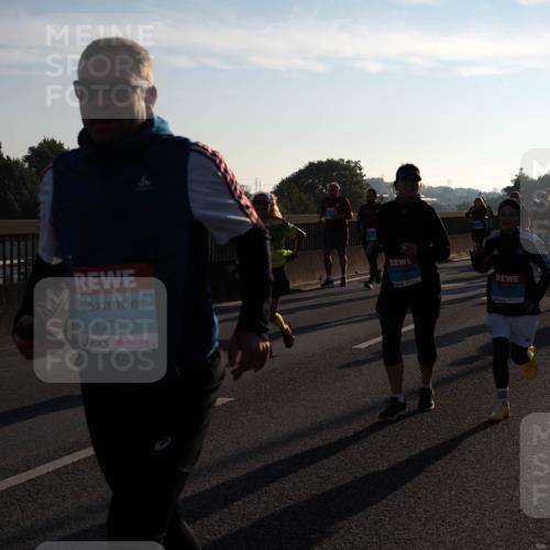03.10.2025 - Köhlbrandbrückenlauf Fabian Wolf http://msf.ph/oto/9006378 03.10.2025 09:19:41 Position 3 1371, 3178 meine-sportfotos.de