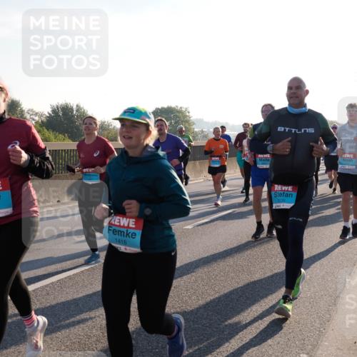 03.10.2025 - Köhlbrandbrückenlauf Fabian Wolf http://msf.ph/oto/9006579 03.10.2025 09:19:45 Position 3 2061, 1647, 1418, 2126 meine-sportfotos.de