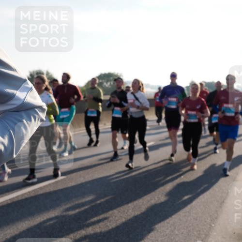 03.10.2025 - Köhlbrandbrückenlauf Fabian Wolf http://msf.ph/oto/9006693 03.10.2025 09:19:48 Position 3  meine-sportfotos.de