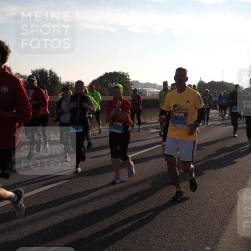 03.10.2025 - Köhlbrandbrückenlauf Fabian Wolf http://msf.ph/oto/9006873 03.10.2025 09:19:52 Position 3 1456, 1922 meine-sportfotos.de