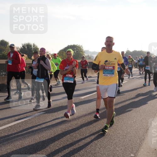 03.10.2025 - Köhlbrandbrückenlauf Fabian Wolf http://msf.ph/oto/9006883 03.10.2025 09:19:52 Position 3 3699, 1922 meine-sportfotos.de