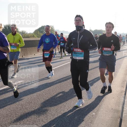 03.10.2025 - Köhlbrandbrückenlauf Fabian Wolf http://msf.ph/oto/9006936 03.10.2025 09:19:55 Position 3 986, 1768, 3406, 1871, 1402 meine-sportfotos.de