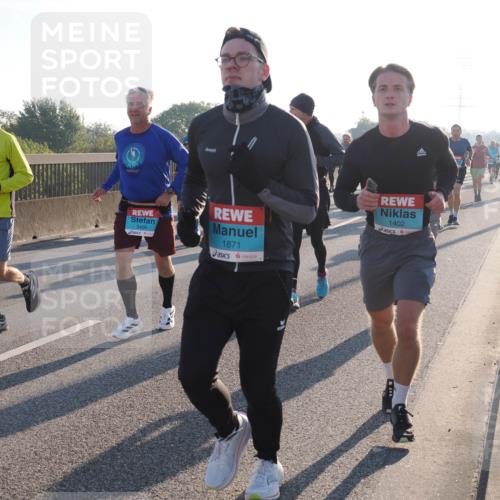 03.10.2025 - Köhlbrandbrückenlauf Fabian Wolf http://msf.ph/oto/9006954 03.10.2025 09:19:55 Position 3 1768, 3406, 1871, 1402 meine-sportfotos.de