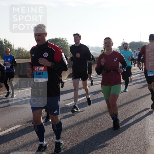 03.10.2025 - Köhlbrandbrückenlauf Fabian Wolf http://msf.ph/oto/9007150 03.10.2025 09:20:02 Position 3 3405, 1195 meine-sportfotos.de