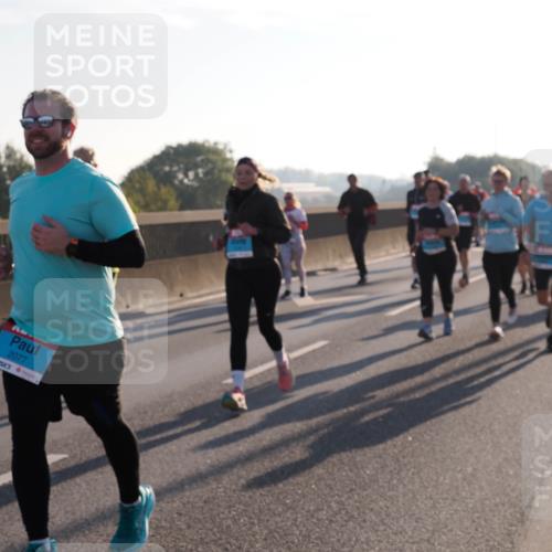 03.10.2025 - Köhlbrandbrückenlauf Fabian Wolf http://msf.ph/oto/9007285 03.10.2025 09:20:05 Position 3 2, 2077 meine-sportfotos.de