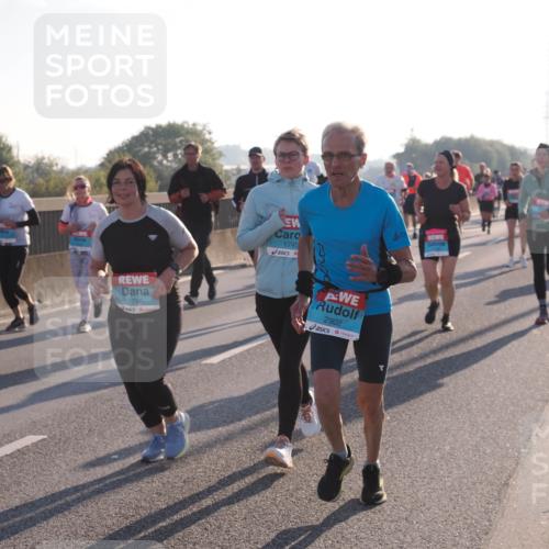 03.10.2025 - Köhlbrandbrückenlauf Fabian Wolf http://msf.ph/oto/9007346 03.10.2025 09:20:07 Position 3 1796, 1745, 2902, 60 meine-sportfotos.de