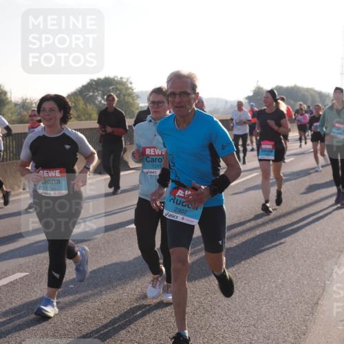 03.10.2025 - Köhlbrandbrückenlauf Fabian Wolf http://msf.ph/oto/9007356 03.10.2025 09:20:07 Position 3 1796, 1745, 6000, 2902 meine-sportfotos.de