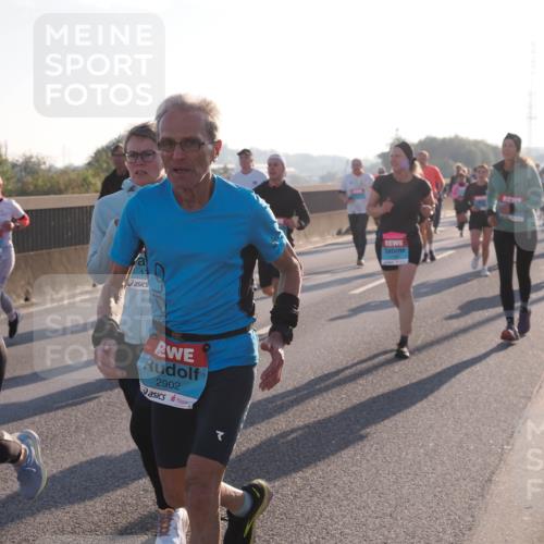 03.10.2025 - Köhlbrandbrückenlauf Fabian Wolf http://msf.ph/oto/9007378 03.10.2025 09:20:08 Position 3 1796, 2902 meine-sportfotos.de