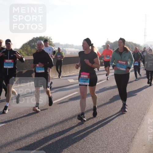 03.10.2025 - Köhlbrandbrückenlauf Fabian Wolf http://msf.ph/oto/9007427 03.10.2025 09:20:09 Position 3 1764, 1743, 3580 meine-sportfotos.de
