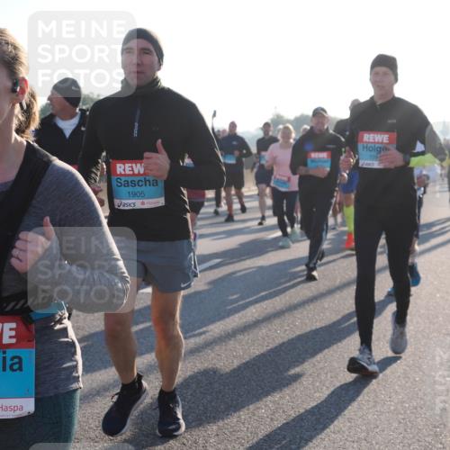 03.10.2025 - Köhlbrandbrückenlauf Fabian Wolf http://msf.ph/oto/9008099 03.10.2025 09:20:33 Position 3 2678, 1905, 119 meine-sportfotos.de