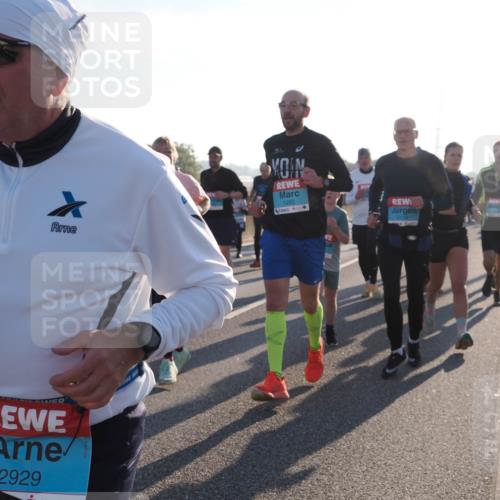 03.10.2025 - Köhlbrandbrückenlauf Fabian Wolf http://msf.ph/oto/9008189 03.10.2025 09:20:36 Position 3 2929, 1282, 2113 meine-sportfotos.de