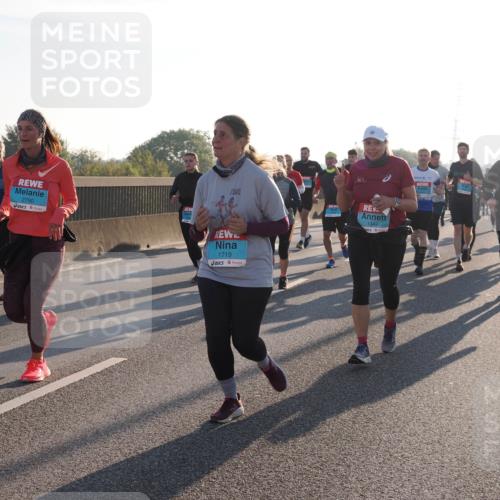 03.10.2025 - Köhlbrandbrückenlauf Fabian Wolf http://msf.ph/oto/9008573 03.10.2025 09:20:45 Position 3 2790, 1719, 1342 meine-sportfotos.de