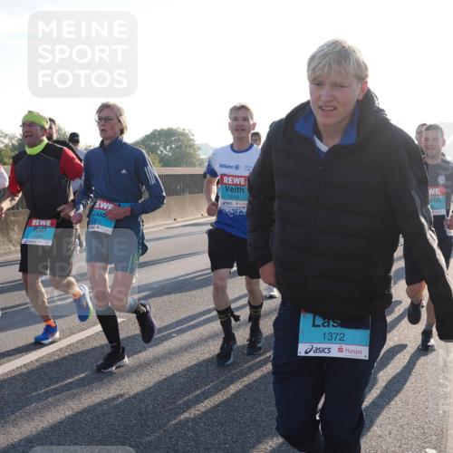 03.10.2025 - Köhlbrandbrückenlauf Fabian Wolf http://msf.ph/oto/9008707 03.10.2025 09:20:48 Position 3 3487, 3486, 372, 3049, 1372 meine-sportfotos.de