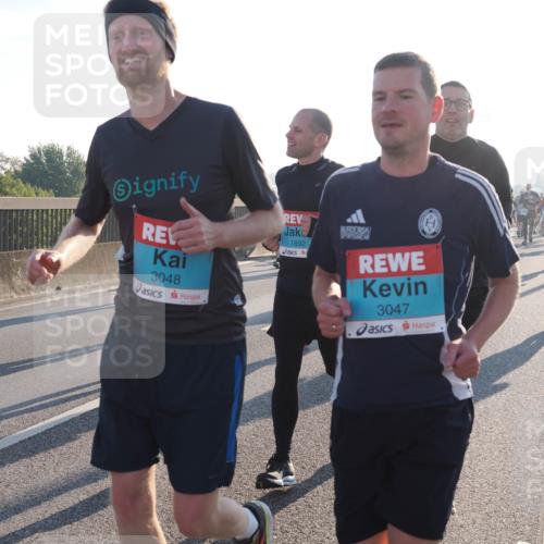 03.10.2025 - Köhlbrandbrückenlauf Fabian Wolf http://msf.ph/oto/9008773 03.10.2025 09:20:49 Position 3 3048, 1892, 3047 meine-sportfotos.de