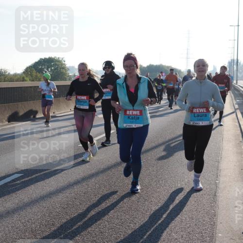 03.10.2025 - Köhlbrandbrückenlauf Fabian Wolf http://msf.ph/oto/9008846 03.10.2025 09:20:51 Position 3 3445, 1911, 1954 meine-sportfotos.de