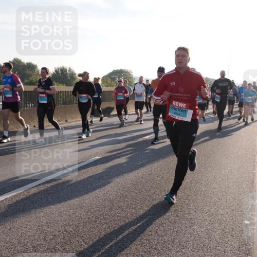 03.10.2025 - Köhlbrandbrückenlauf Fabian Wolf http://msf.ph/oto/9009068 03.10.2025 09:20:56 Position 3 1066 meine-sportfotos.de