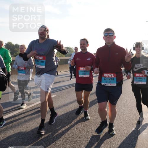 03.10.2025 - Köhlbrandbrückenlauf Fabian Wolf http://msf.ph/oto/9009379 03.10.2025 09:21:03 Position 3 1831, 3024, 1945, 2150, 2471 meine-sportfotos.de