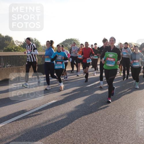 03.10.2025 - Köhlbrandbrückenlauf Fabian Wolf http://msf.ph/oto/9009472 03.10.2025 09:21:07 Position 3 8619 meine-sportfotos.de